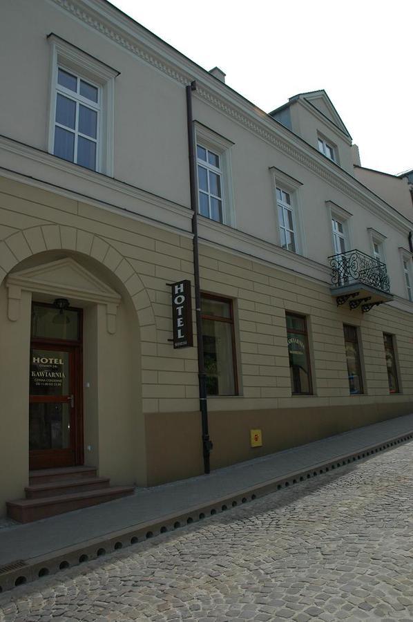 Hotel Srodmiejski Kielce Exterior foto
